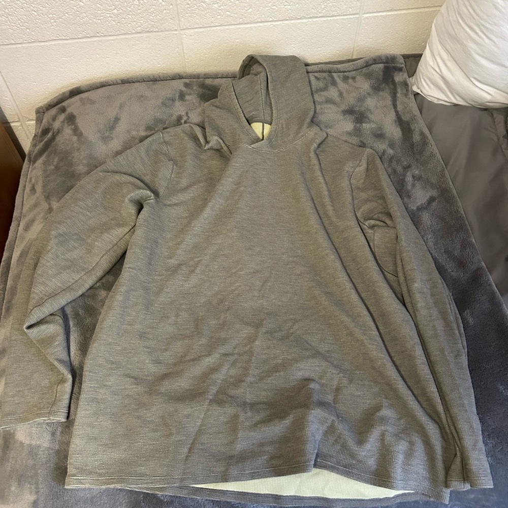 LULULEMON SHIFT STITCH HOODIE